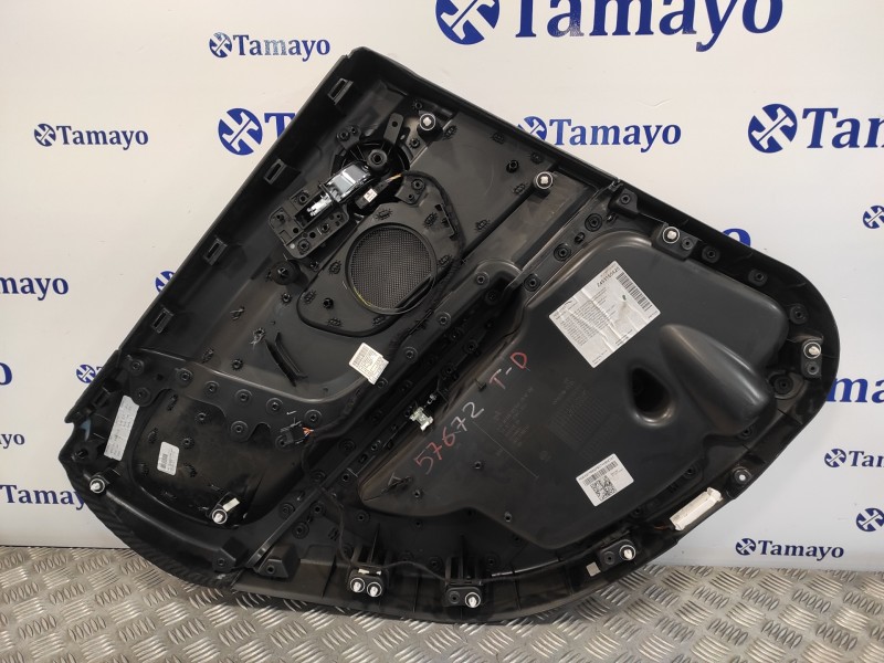 Recambio de guarnecido puerta trasera derecha para mini countryman (f60) referencia OEM IAM 5142F007153  16631410