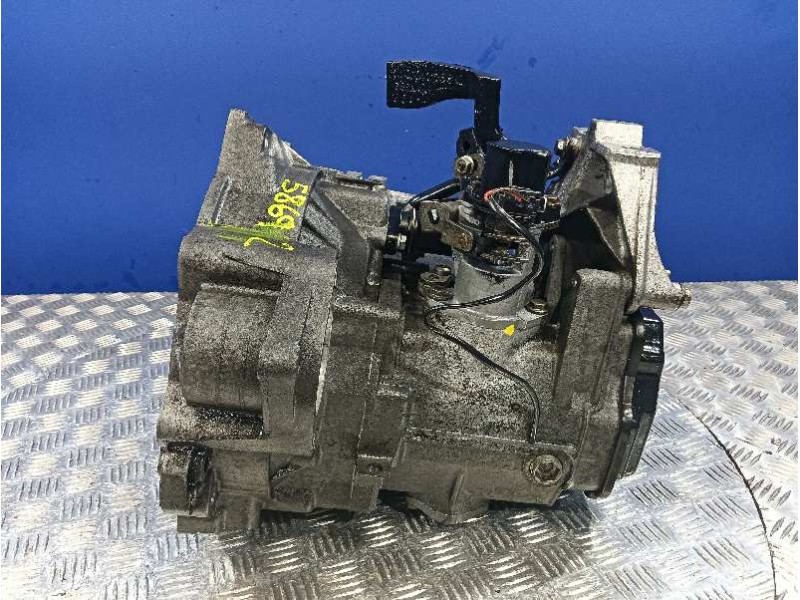 Recambio de caja cambios para audi a3 (8l) referencia OEM IAM DEA  
