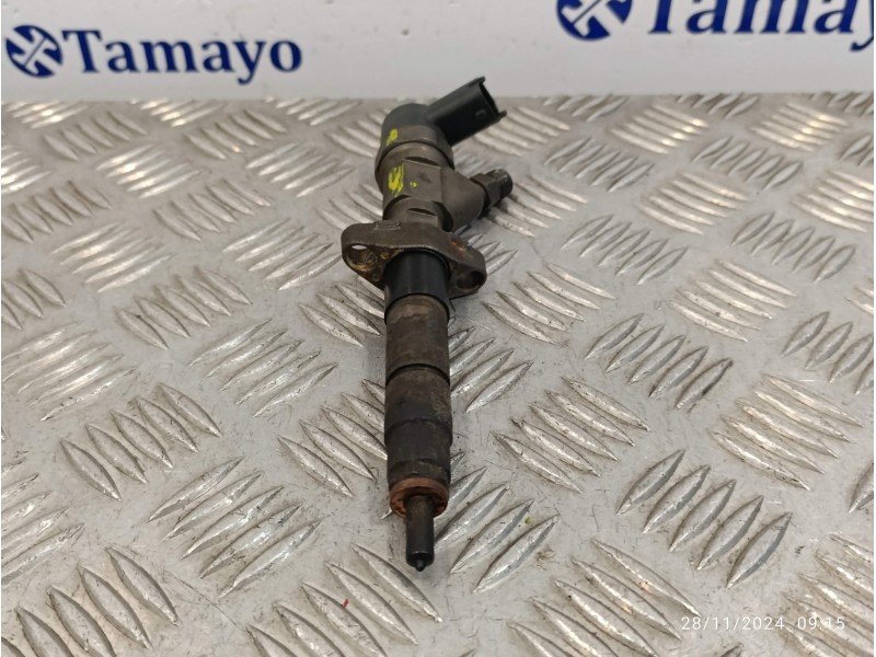 Recambio de inyector para renault laguna ii grandtour (kg0) 2.2 dci turbodiesel referencia OEM IAM 0445110084  820084534