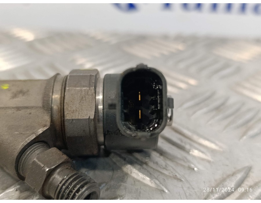 Recambio de inyector para renault laguna ii grandtour (kg0) 2.2 dci turbodiesel referencia OEM IAM 0445110084  820084534