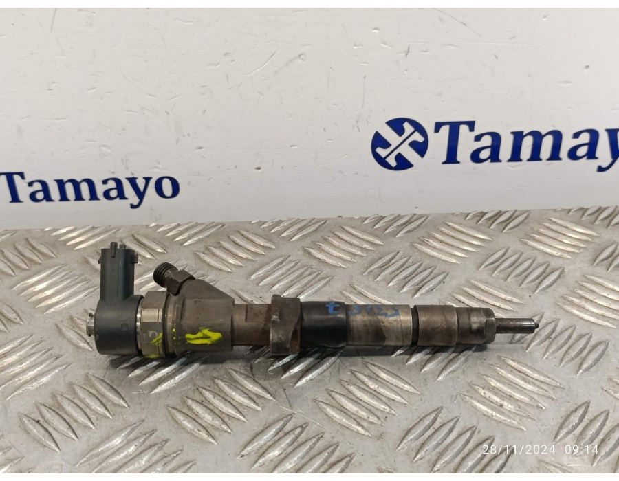 Recambio de inyector para renault laguna ii grandtour (kg0) 2.2 dci turbodiesel referencia OEM IAM 0445110084  820084534