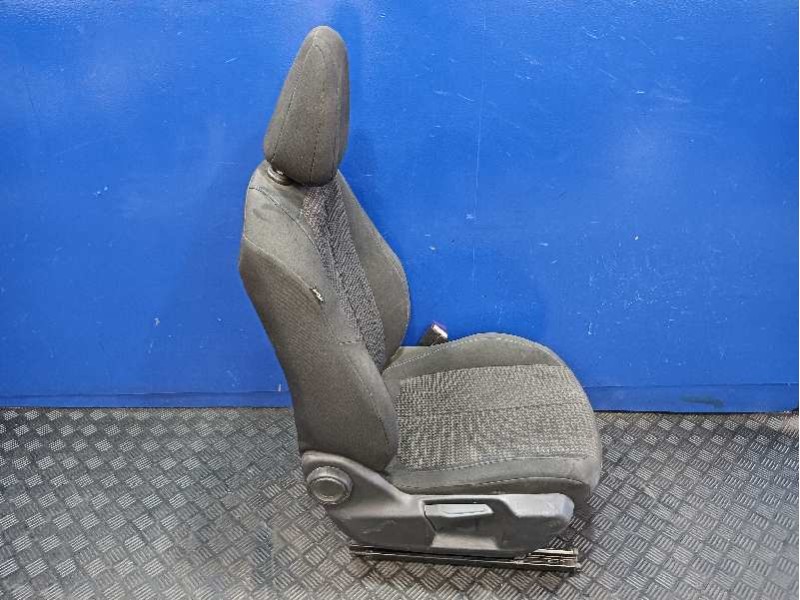 Recambio de asiento delantero derecho para peugeot 308 sw referencia OEM IAM   