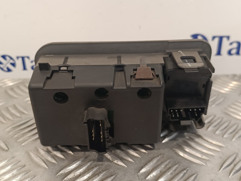 Recambio de mando luces para chrysler voyager (rg) 2.5 crd cat referencia OEM IAM P0TH131L5AD 746754333 7467461112