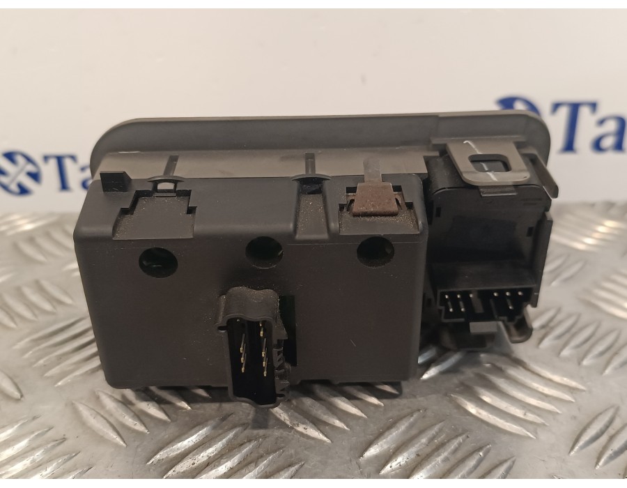 Recambio de mando luces para chrysler voyager (rg) 2.5 crd cat referencia OEM IAM P0TH131L5AD 746754333 7467461112