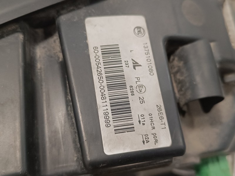 Recambio de faro izquierdo para peugeot boxer furgón 2.2 hdi fap cat referencia OEM IAM 1375101080  