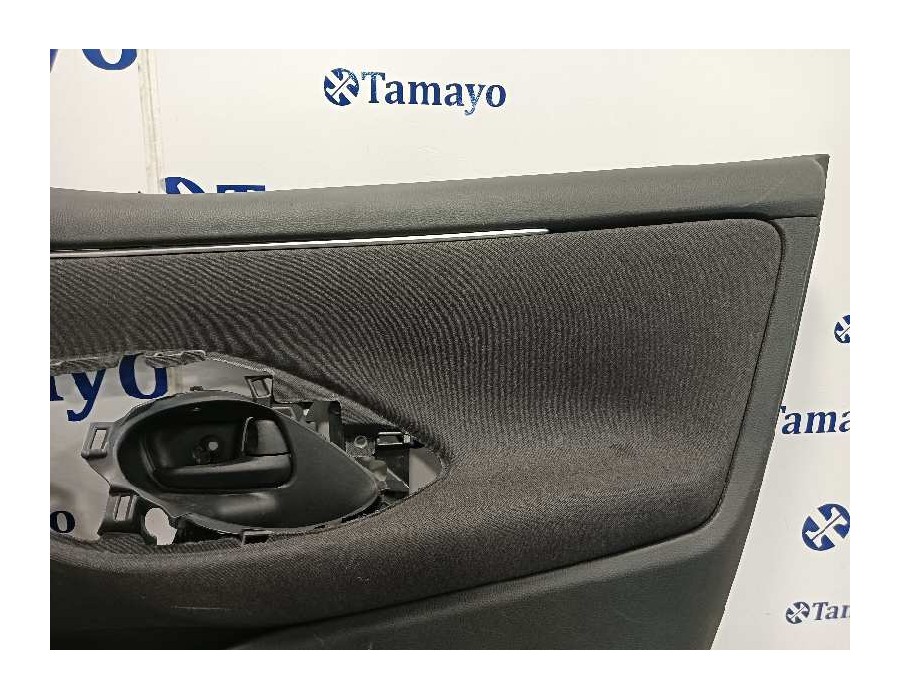 Recambio de guarnecido puerta delantera derecha para toyota yaris (xpa1f/mxph11/chxnbw) hybrid 1.5cc referencia OEM IAM 676100DU