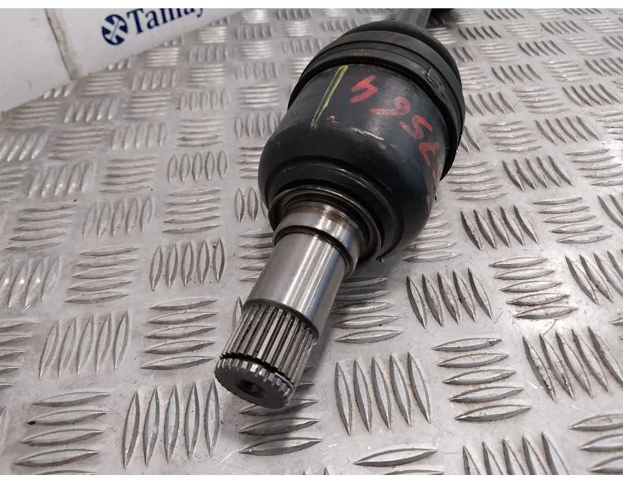 Recambio de transmision delantera izquierda para mercedes-benz clase a (w169) 2.0 cdi cat referencia OEM IAM A1693604372  