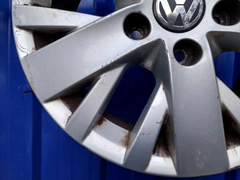 Recambio de llanta para volkswagen t5 transporter (7e) 2.0 tdi referencia OEM IAM 7E0601025F  