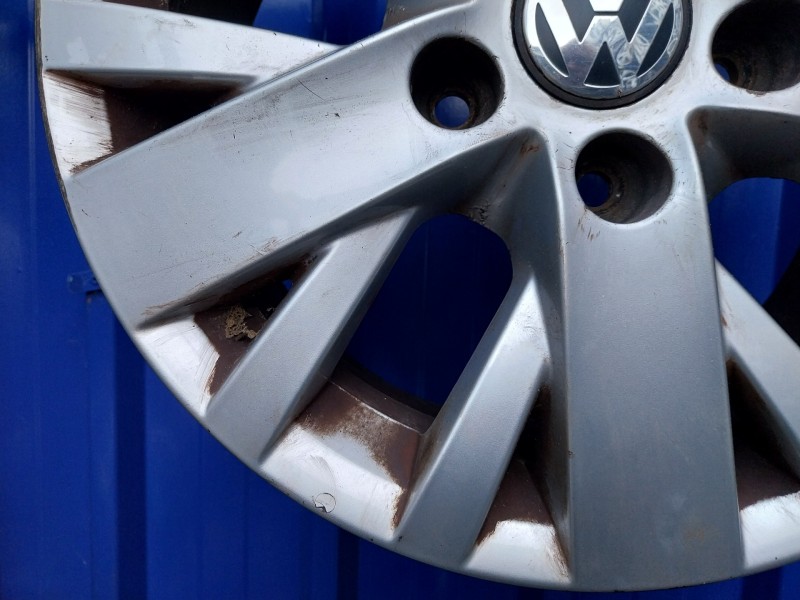 Recambio de llanta para volkswagen t5 transporter (7e) 2.0 tdi referencia OEM IAM 7E0601025F  