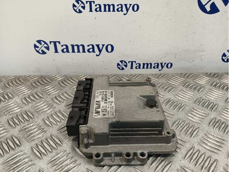 Recambio de centralita motor uce para citroën c4 grand picasso referencia OEM IAM 0281012981 1039S20154 9653958980