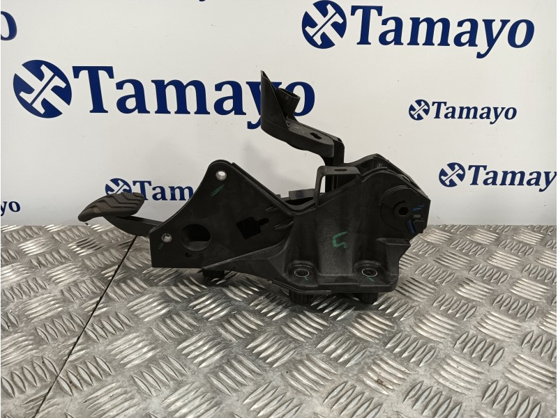 Recambio de pedal freno para renault clio v 1.0 tce referencia OEM IAM 8201603706  