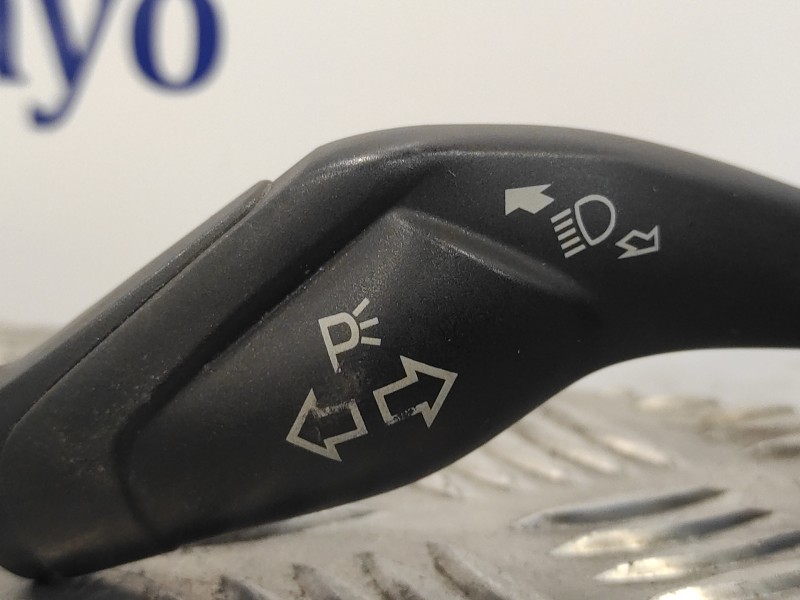 Recambio de mando intermitentes para ford kuga (cbs) referencia OEM IAM CV6T13335AE  EB8FD