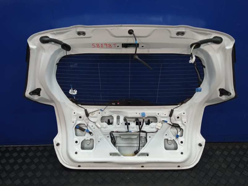 Recambio de porton trasero para toyota yaris (xpa1f/mxph11/chxnbw) hybrid 1.5cc referencia OEM IAM   