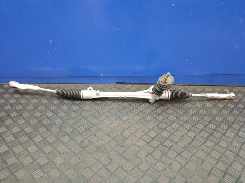 Recambio de cremallera direccion para toyota yaris (xpa1f/mxph11/chxnbw) hybrid 1.5cc referencia OEM IAM 45510K0070  