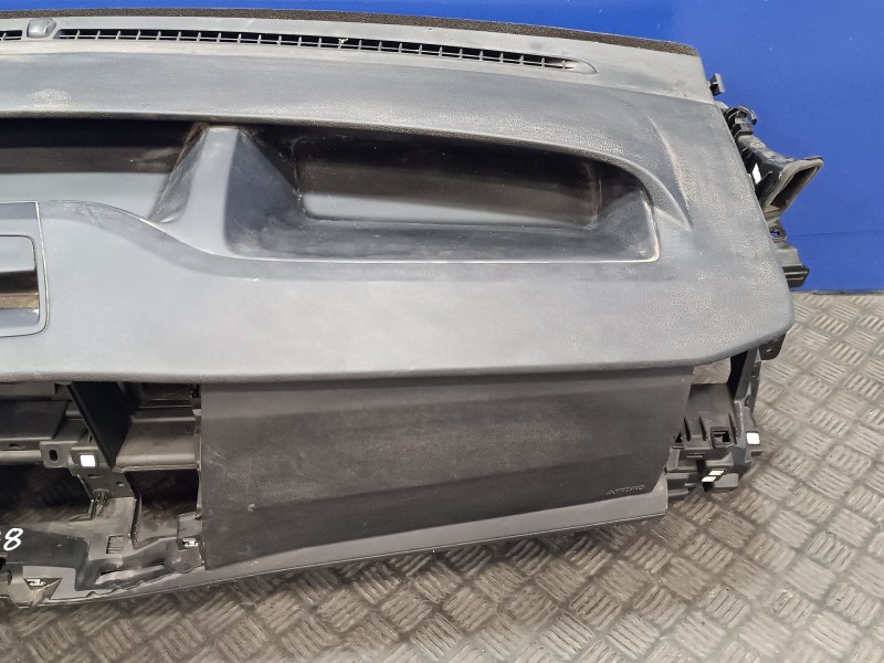 Recambio de salpicadero para ford transit furgón (tts) 2.0 tdci cat referencia OEM IAM 34233551L  JK21V044A74BF3ZHE