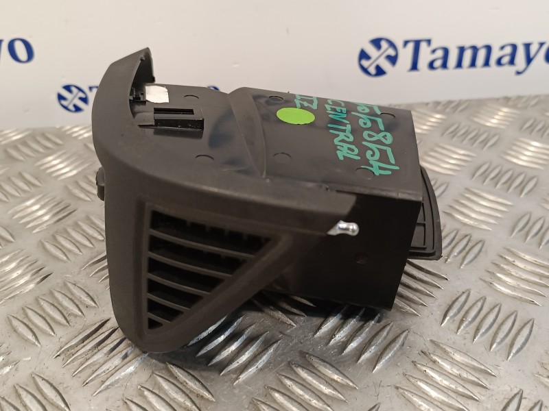 Recambio de rejilla aireadora para peugeot boxer furgón 2.2 hdi fap cat referencia OEM IAM LS385812  