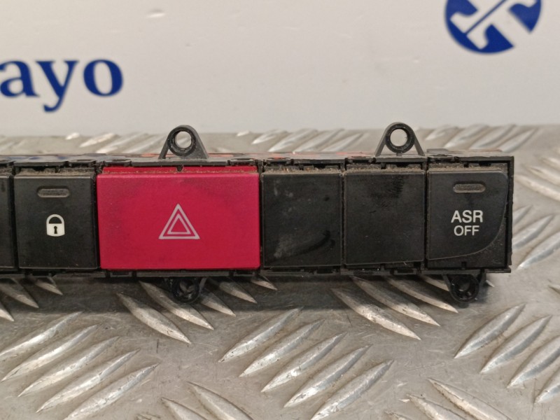 Recambio de warning para peugeot boxer furgón 2.2 hdi fap cat referencia OEM IAM 7355861650  