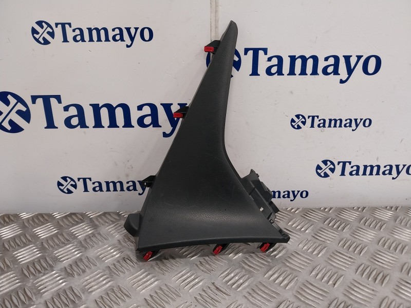 Recambio de moldura para toyota yaris (xpa1f/mxph11/chxnbw) hybrid 1.5cc referencia OEM IAM 58816K0031  