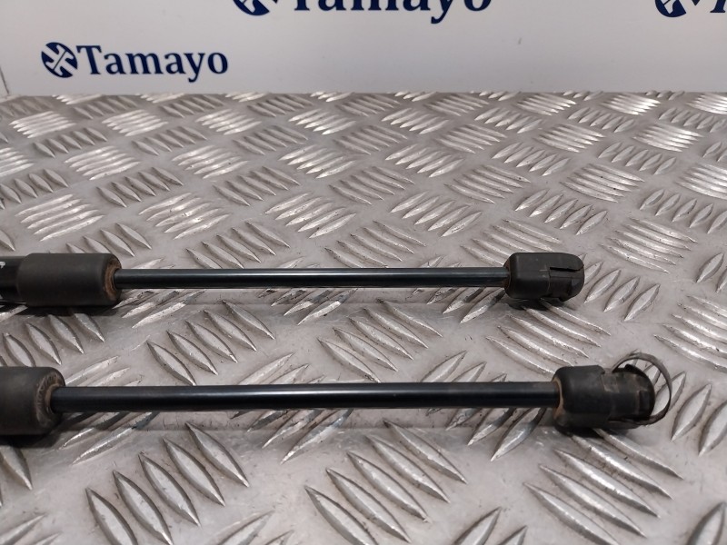 Recambio de amortiguadores capo para land rover range rover (lp) 4.6 referencia OEM IAM JB400350  