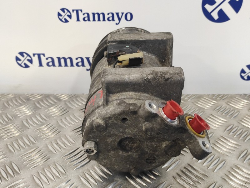 Recambio de compresor aire acondicionado para volvo s40 berlina 2.0 diesel cat referencia OEM IAM D5204T5  