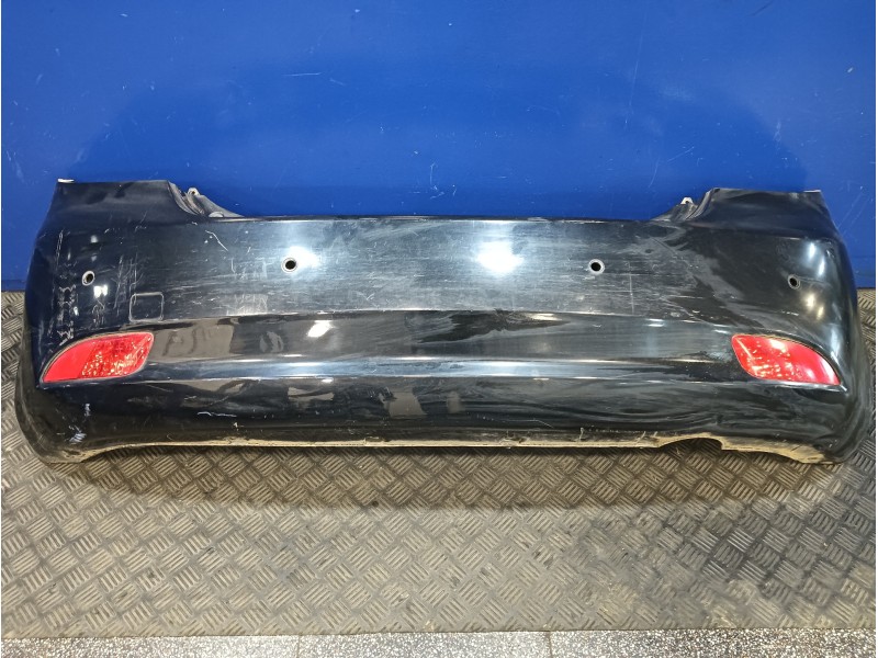 Recambio de paragolpes trasero para kia cee´d 1.6 crdi cat referencia OEM IAM   