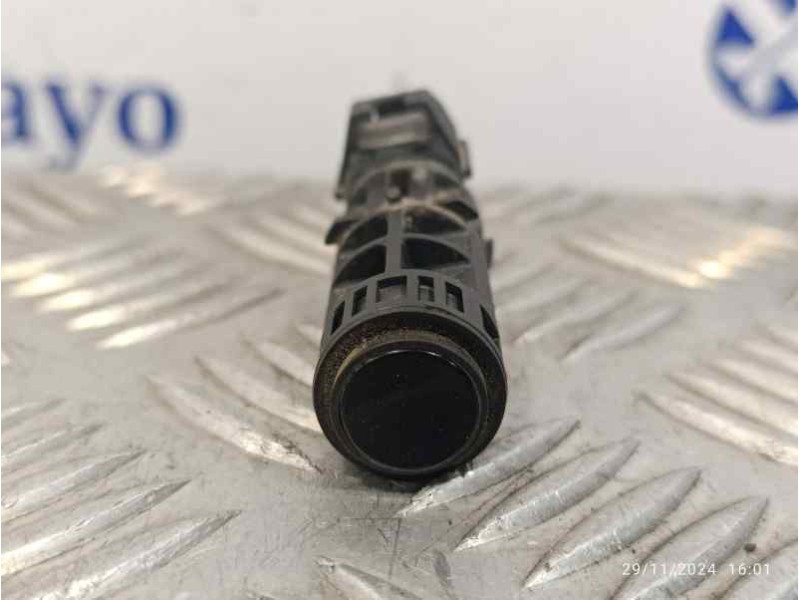 Recambio de sensor aparcamiento trasero para kia cee´d 1.6 crdi cat referencia OEM IAM 957001H500  
