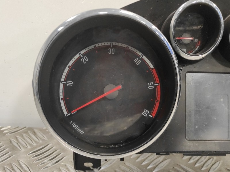 Recambio de cuadro instrumentos para opel meriva b 1.7 16v cdti referencia OEM IAM 13349547  600775881