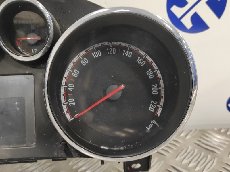 Recambio de cuadro instrumentos para opel meriva b 1.7 16v cdti referencia OEM IAM 13349547  600775881