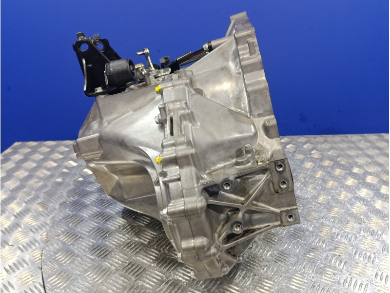 Recambio de caja cambios para toyota avensis (t27) 2.0 d-4d cat referencia OEM IAM   