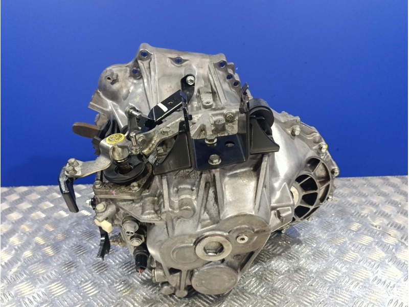 Recambio de caja cambios para toyota avensis (t27) 2.0 d-4d cat referencia OEM IAM   
