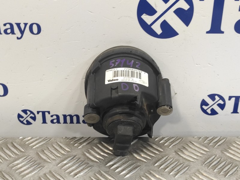 Recambio de faro antiniebla derecho para renault clio iii 1.5 dci diesel referencia OEM IAM 7700420127  67736901