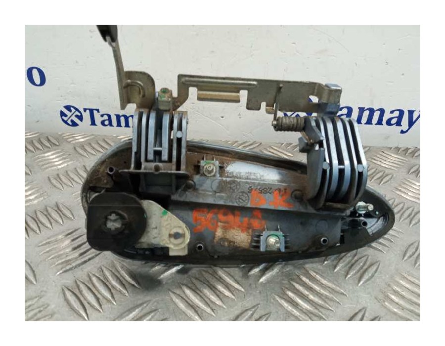 Recambio de maneta exterior lateral izquierda para fiat grande punto (199) 1.4 cat referencia OEM IAM 2289467  