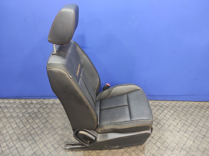 Recambio de asiento delantero derecho para ford ranger (tke) referencia OEM IAM   