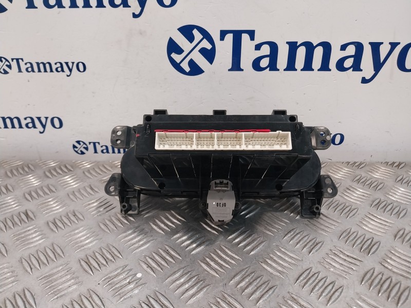 Recambio de mando climatizador para kia carnival referencia OEM IAM 972504DXXX  