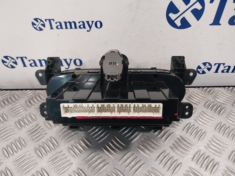 Recambio de mando climatizador para kia carnival referencia OEM IAM 972504DXXX  