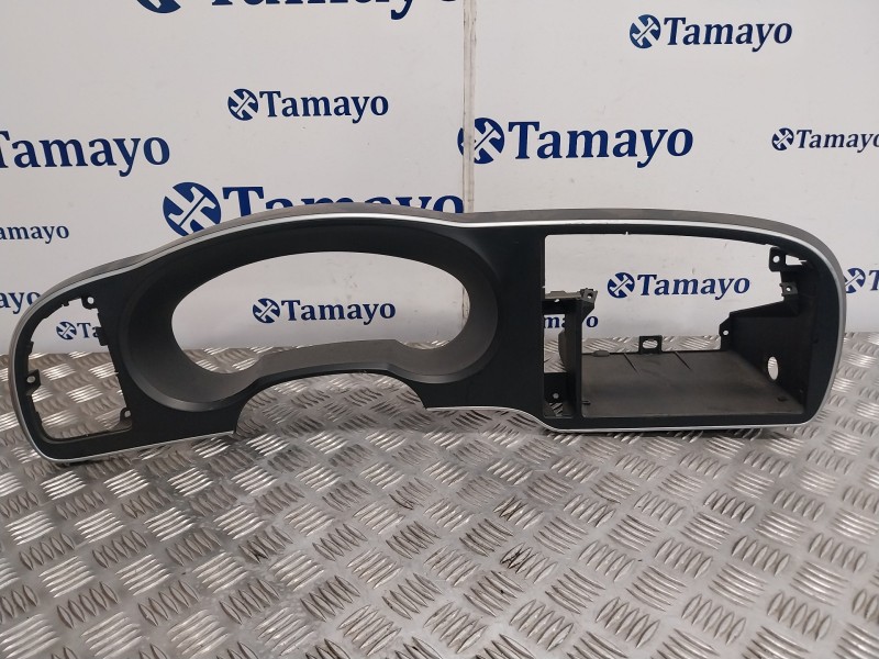 Recambio de moldura para saab 9-3 sport hatch referencia OEM IAM 12764394  