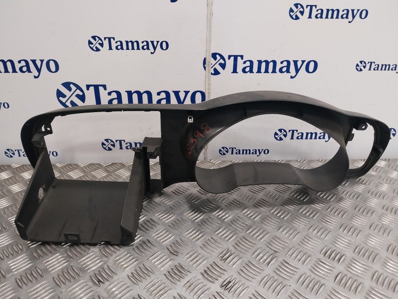 Recambio de moldura para saab 9-3 sport hatch referencia OEM IAM 12764394  