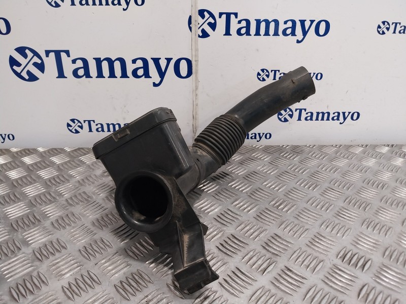 Recambio de tubo para citroën c3 referencia OEM IAM 9682647680  