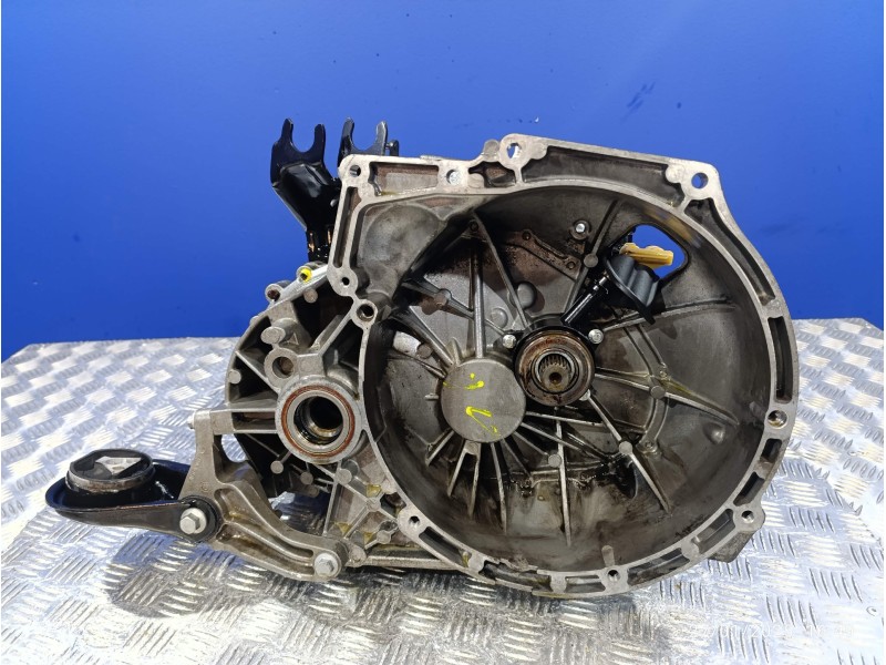 Recambio de caja cambios para ford focus c-max (cap) 1.6 tdci cat referencia OEM IAM 3M5R7002YF  
