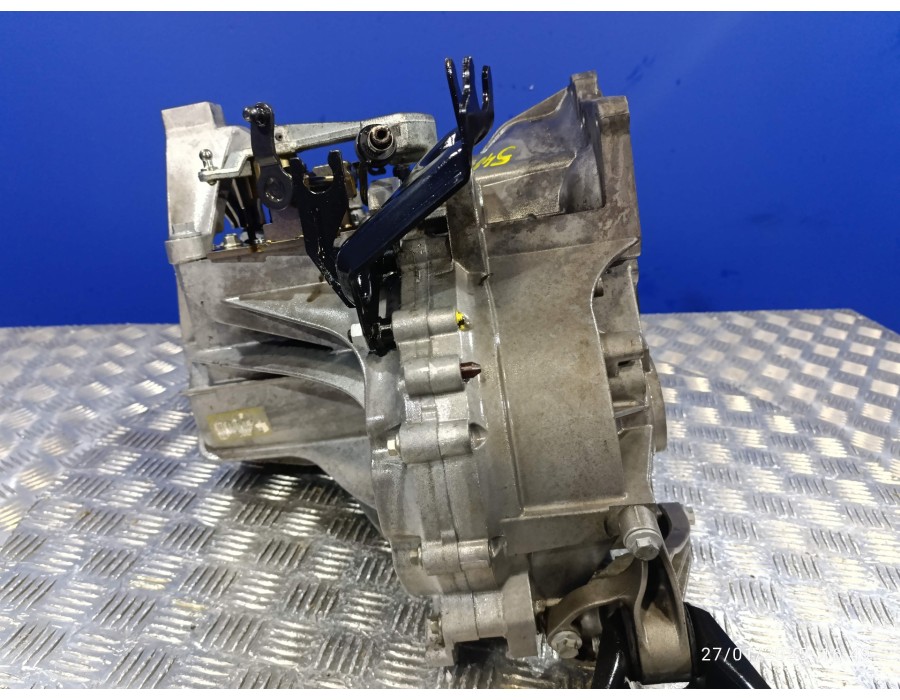 Recambio de caja cambios para ford focus c-max (cap) 1.6 tdci cat referencia OEM IAM 3M5R7002YF  