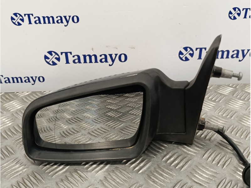 Recambio de retrovisor izquierdo para opel zafira b 1.9 cdti referencia OEM IAM   