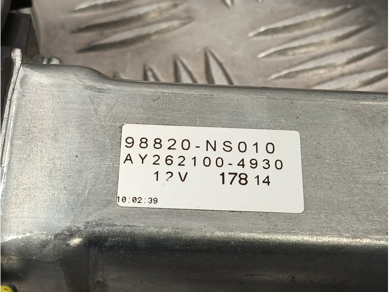 Recambio de elevalunas delantero derecho para chrysler grand voyager 3.3 referencia OEM IAM AY262100  