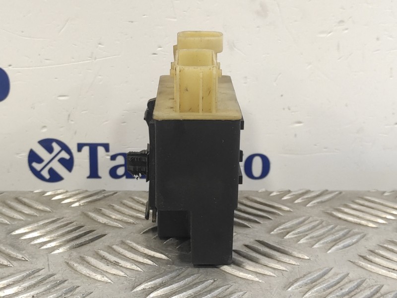 Recambio de caja precalentamiento para peugeot 308 1.6 blue-hdi fap referencia OEM IAM 9662570880  018010953