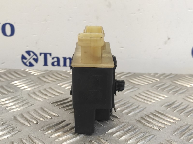 Recambio de caja precalentamiento para peugeot 308 1.6 blue-hdi fap referencia OEM IAM 9662570880  018010953