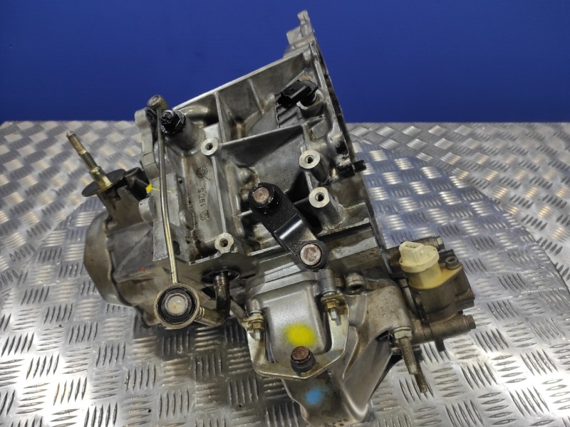 Recambio de caja cambios para peugeot partner (s1) 1.9 diesel referencia OEM IAM 20TE49  