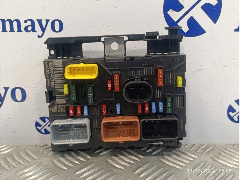 Recambio de caja reles / fusibles para citroën c2 referencia OEM IAM 9659741780  BSML0300