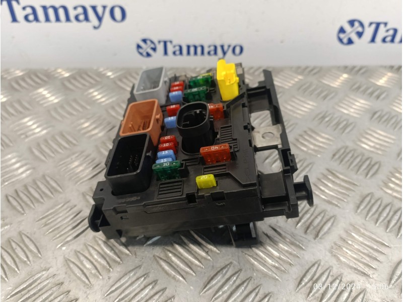 Recambio de caja reles / fusibles para citroën c2 referencia OEM IAM 9659741780  BSML0300