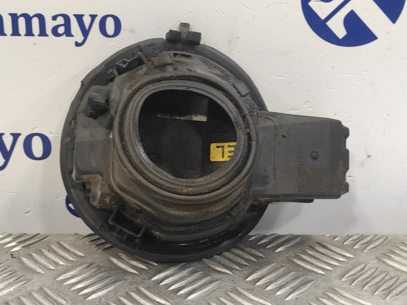 Recambio de tapa exterior combustible para peugeot 308 1.6 blue-hdi fap referencia OEM IAM   