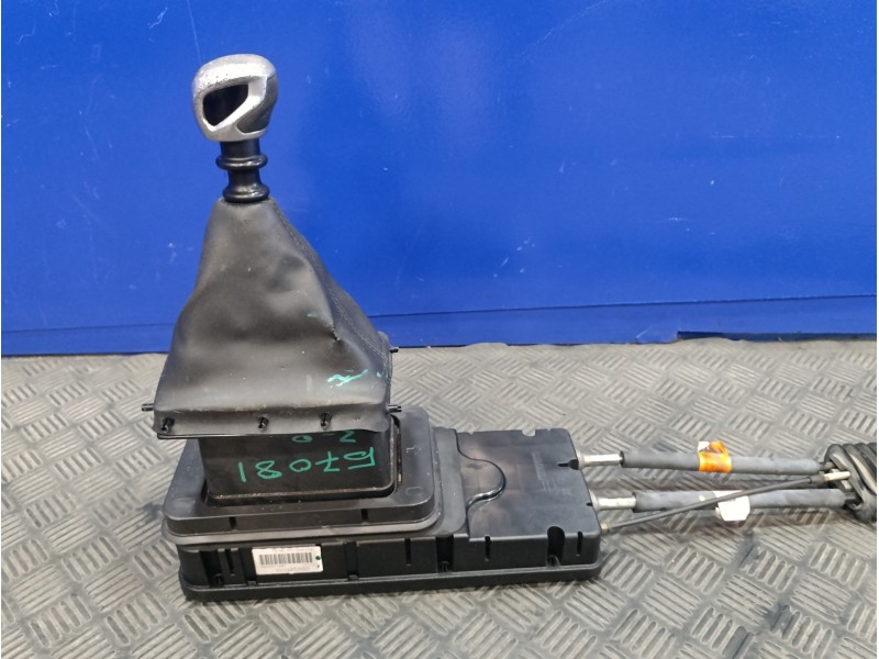 Recambio de palanca cambio para peugeot 308 1.6 blue-hdi fap referencia OEM IAM 9802245880  119181260