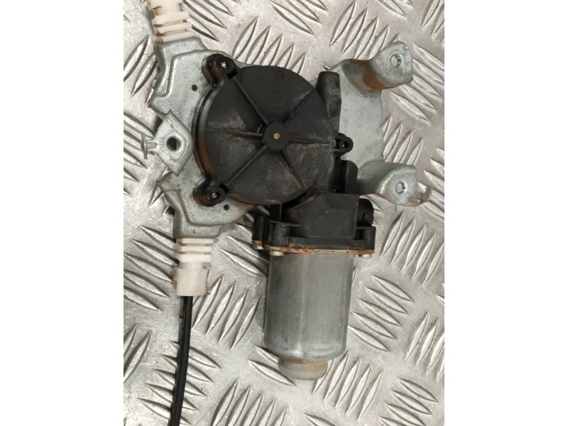 Recambio de elevalunas trasero derecho para nissan navara pick-up (d40m) referencia OEM IAM   